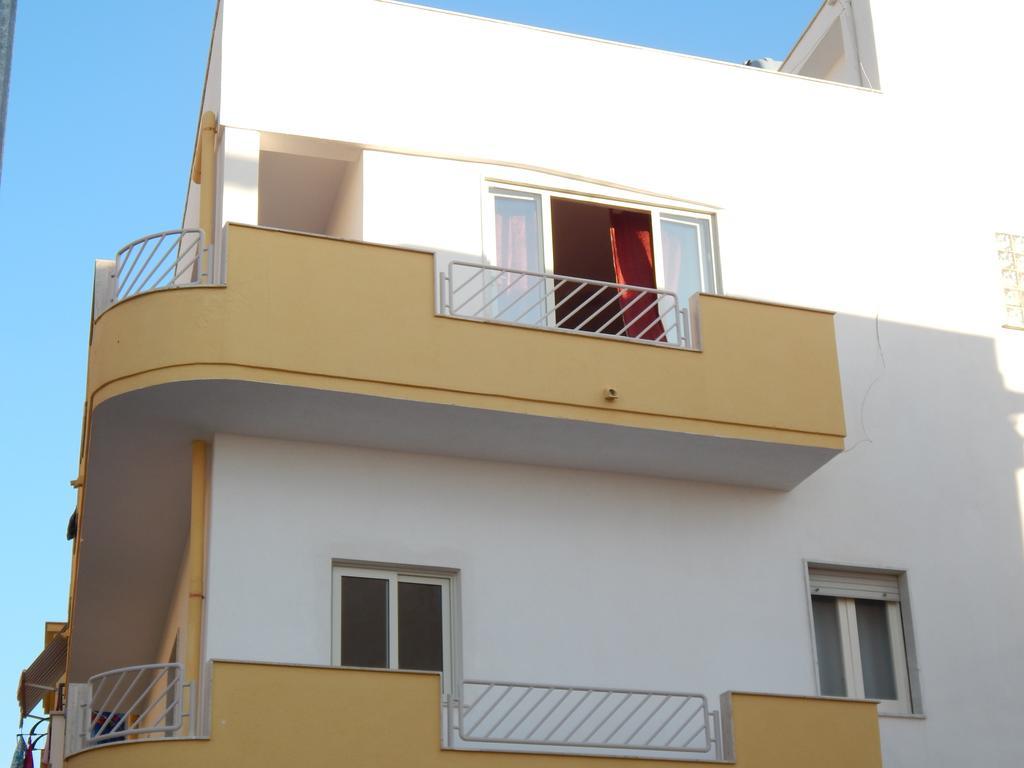 Casa Vacanze Karol Daire Trappeto  Dış mekan fotoğraf