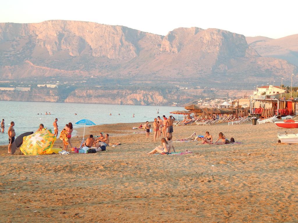 Casa Vacanze Karol Daire Trappeto  Dış mekan fotoğraf